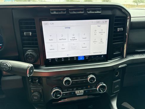 Used 2024 Ford F250 Lariat w/ Lariat Ultimate Package image 16