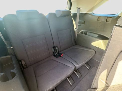 Used 2018 Kia Sorento LX image 25