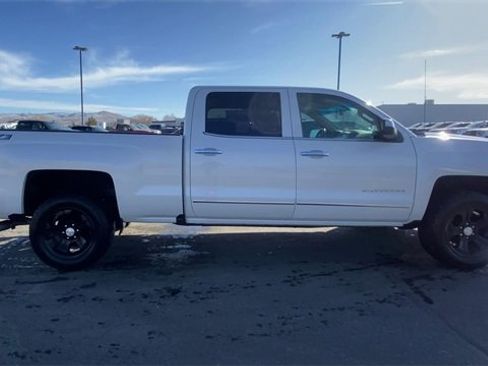 Used 2018 Chevrolet Silverado 1500 LTZ Z71 image 9