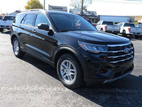 New 2026 Ford Explorer Active image 1