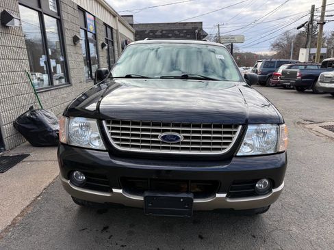 Used 2004 Ford Explorer Eddie Bauer image 3