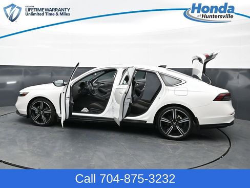 Used 2023 Honda Accord Sport image 48