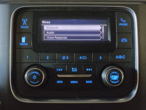 Used 2018 RAM 1500 Tradesman w/ Chrome Appearance Group AWD/4WD image 25