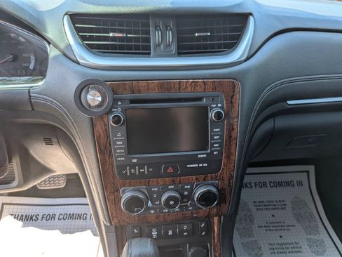 Used 2014 Chevrolet Traverse LT AWD/4WD image 22