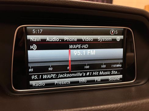 Used 2014 Mercedes-Benz E 350 SEDAN image 32