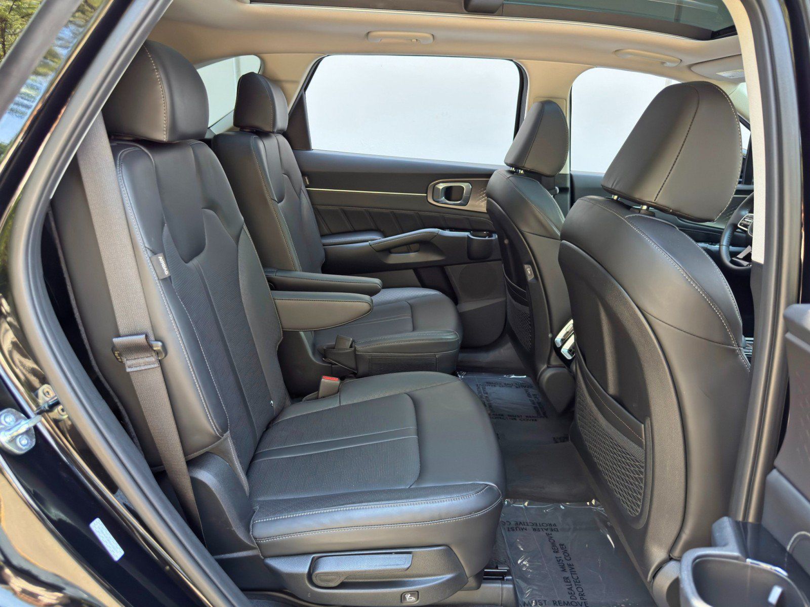 Used 2024 Kia Sorento SX FWD image 41