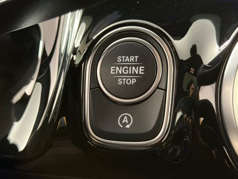 Used 2026 Mercedes-Benz GLA 250 image 21