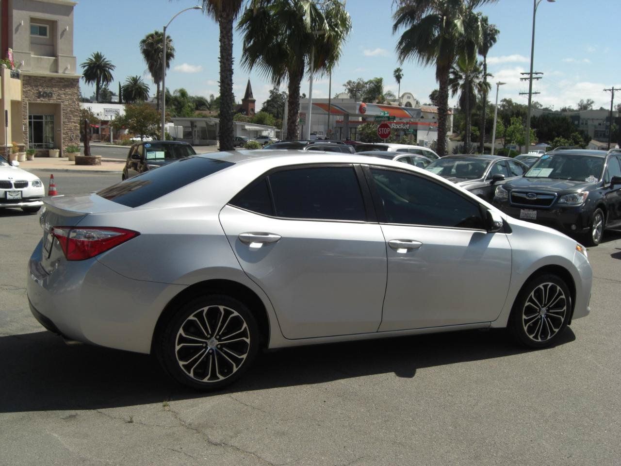 Used 2015 Toyota Corolla S FWD image 14