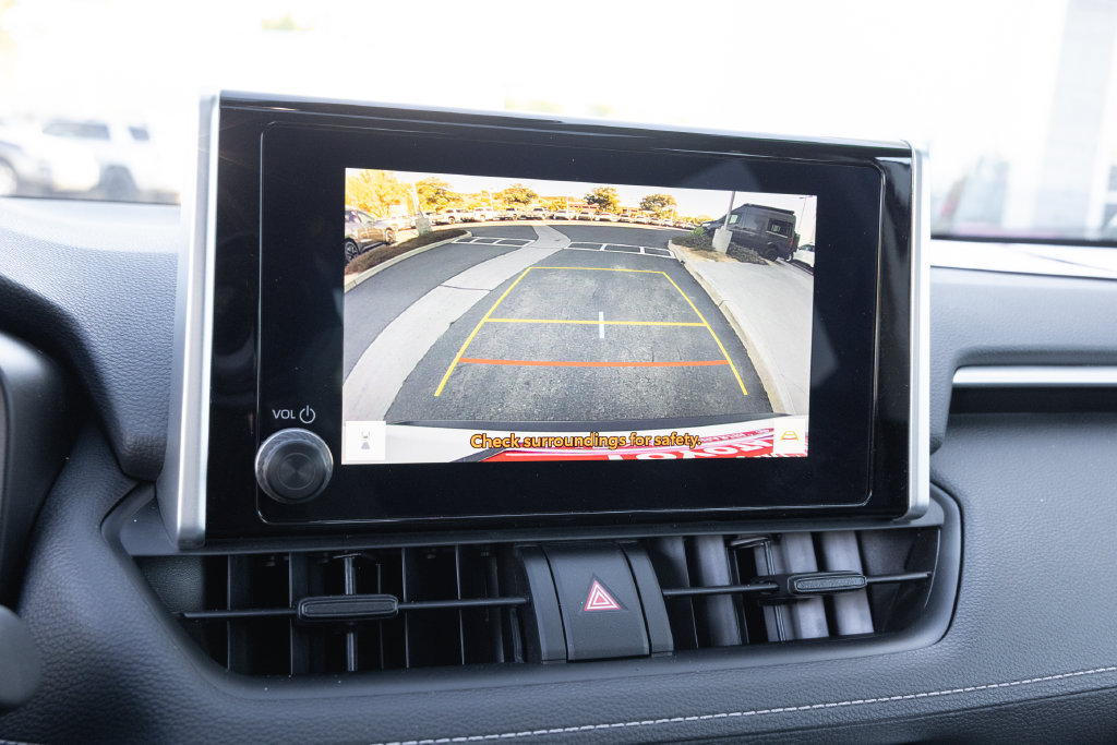 Certified 2024 Toyota RAV4 XLE w/ Convenience Package FWD image 18