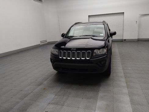 Used 2016 Jeep Compass Latitude image 15