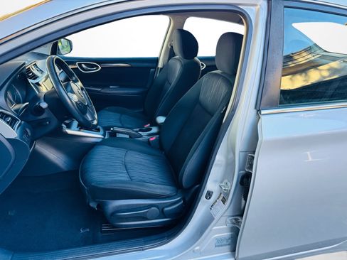 Used 2019 Nissan Sentra SV FWD image 14