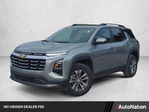 Used 2025 Chevrolet Equinox LT w/ Convenience Package II AWD/4WD image 1