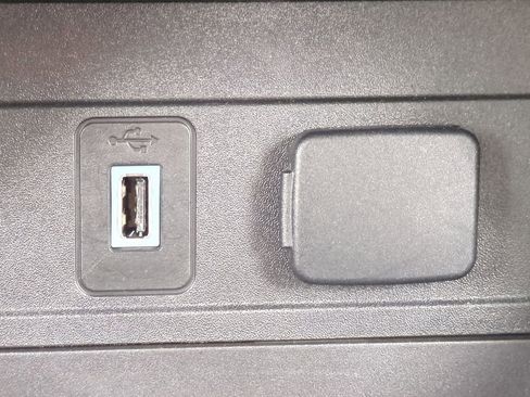 Used 2018 Ford Escape SE image 33