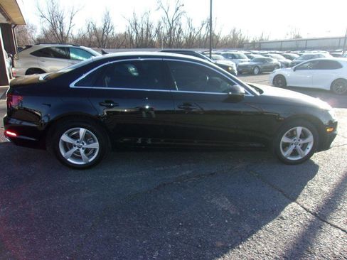 Used 2019 Audi A4 2.0T Premium image 4