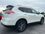 Used 2016 Nissan Rogue SL w/ SL Premium Package image 6