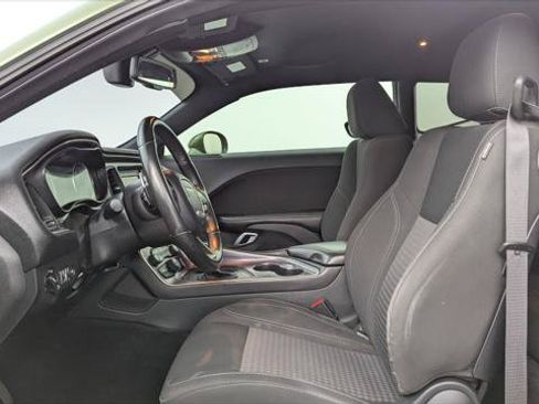 Used 2018 Dodge Challenger R/T w/ Performance Handling Group RWD image 14