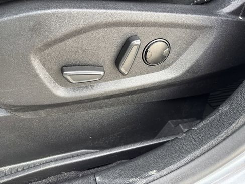 Used 2022 Ford Edge SEL w/ Convenience Package image 24