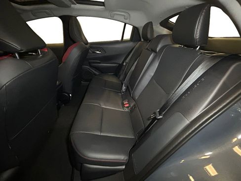 New 2026 Toyota Prius Plug-In Hybrid image 13