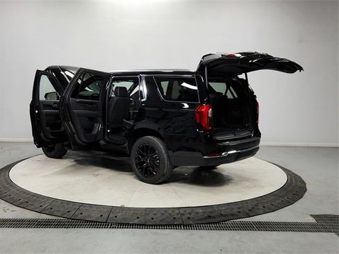 New 2026 GMC Yukon Elevation w/ LPO, Floor Liner Package image 13