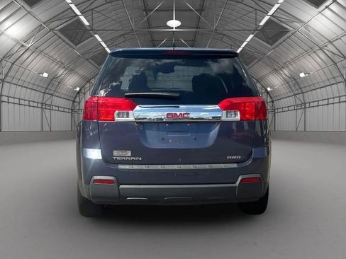 Used 2013 GMC Terrain SLE w/ LPO, Chrome Package image 4