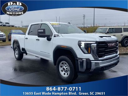 Used 2024 GMC Sierra 2500 Pro w/ Convenience Package