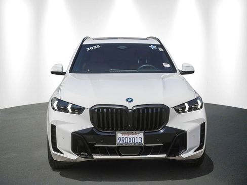 Certified 2025 BMW X5 xDrive50e w/ M Sport Package AWD/4WD image 2