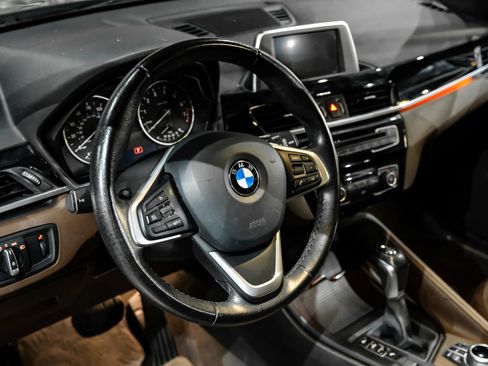 Used 2017 BMW X1 sDrive28i image 22