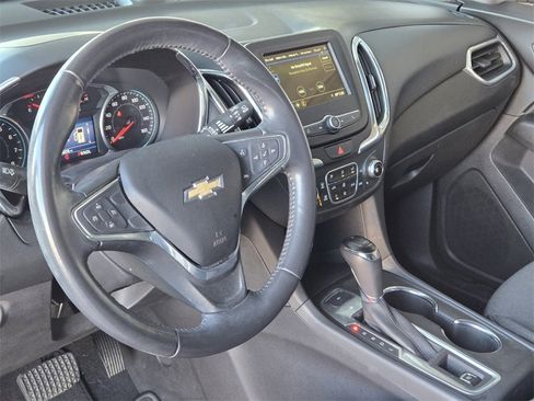 Used 2019 Chevrolet Equinox LT image 10