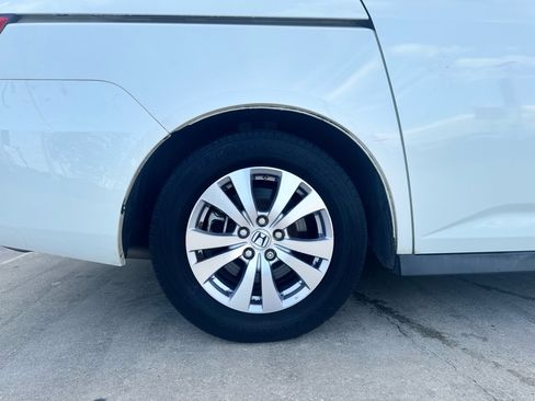 Used 2015 Honda Odyssey EX-L image 22