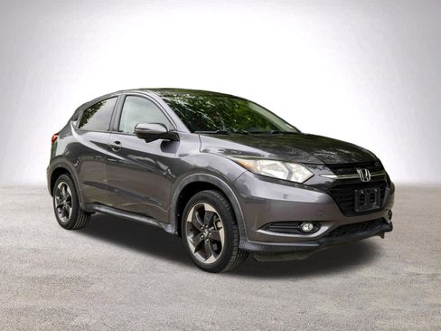 Used 2018 Honda HR-V EX image 2