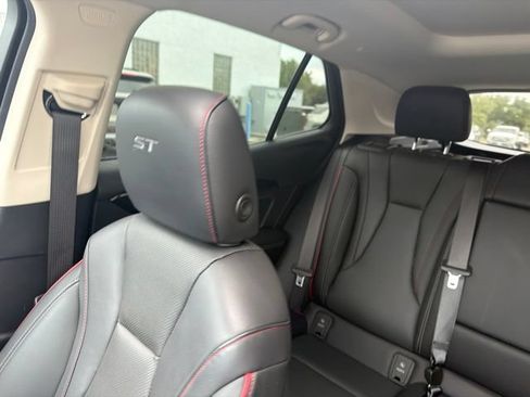 Used 2023 Buick Envision Essence w/ Sport Touring Package AWD/4WD image 62