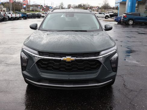 New 2026 Chevrolet Trax LT w/ Driver Confidence Package FWD image 19