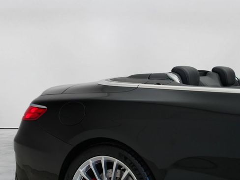 Used 2017 Mercedes-Benz S 65 AMG Cabriolet image 5