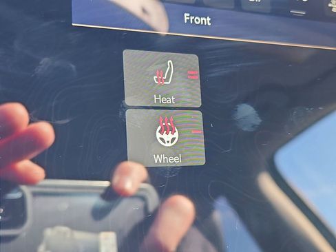 Used 2022 Jeep Compass Latitude w/ Convenience Group image 19