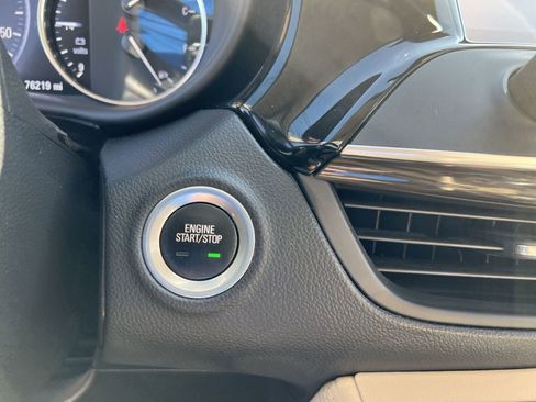 Used 2020 Buick Envision Premium image 17