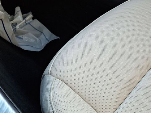 Used 2023 Cadillac CT4 Premium Luxury image 26