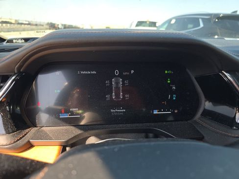 Used 2022 Jeep Grand Cherokee Summit image 10