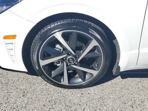 Used 2023 Hyundai Sonata SEL Plus w/ Preferred Accessory Package image 5