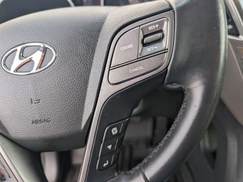 Used 2017 Hyundai Santa Fe Limited w/ Cargo Package AWD/4WD image 16