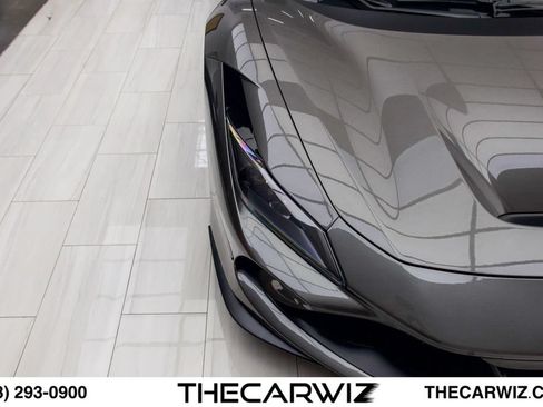 Used 2022 Ferrari F8 Tributo RWD image 4