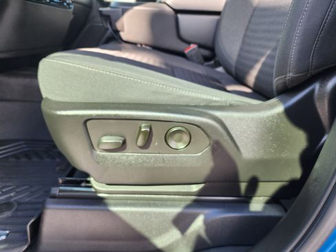 Used 2022 Chevrolet Silverado 1500 LT image 26