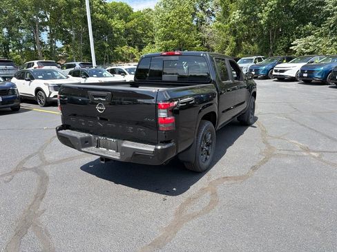 New 2026 Nissan Frontier SV AWD/4WD image 11