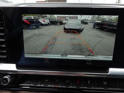 Used 2023 GMC Sierra 1500 Elevation image 43