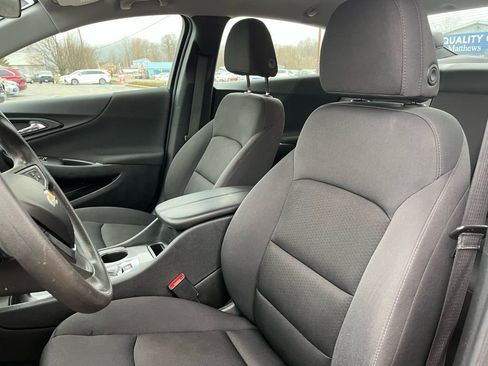 Used 2023 Chevrolet Malibu LT w/ Driver Confidence Package image 9