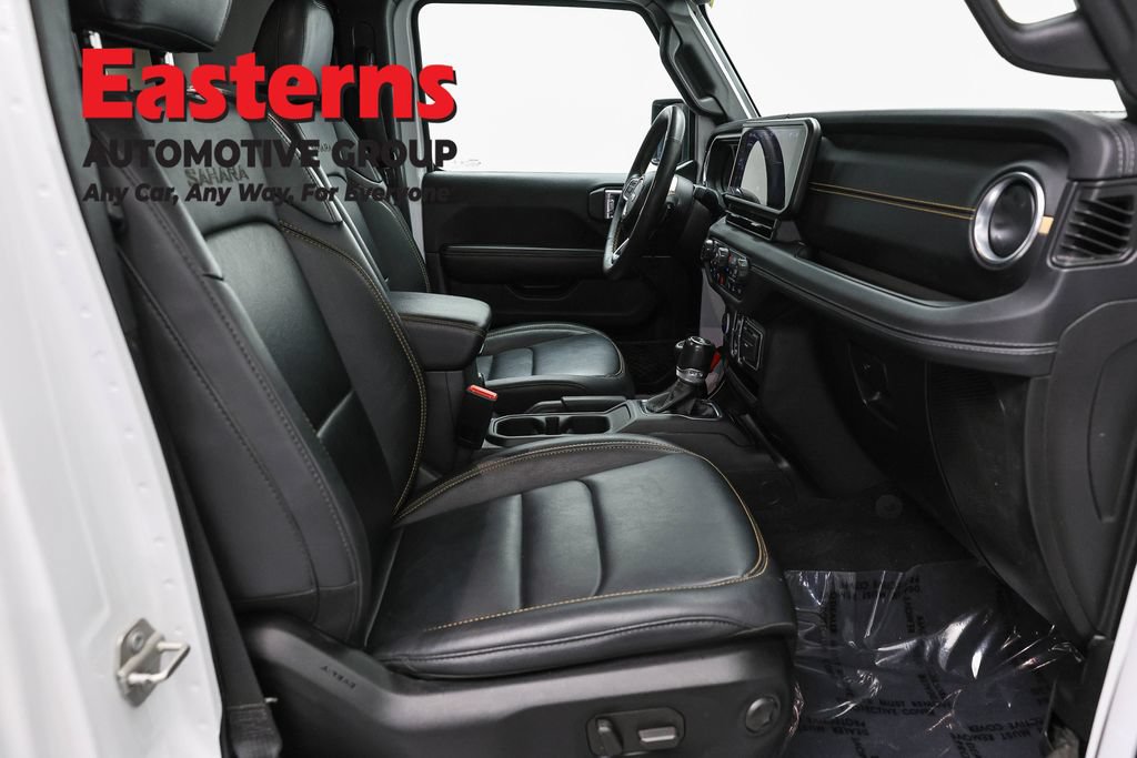 Used 2024 Jeep Wrangler Unlimited Sahara w/ Dual Top Group AWD/4WD image 25