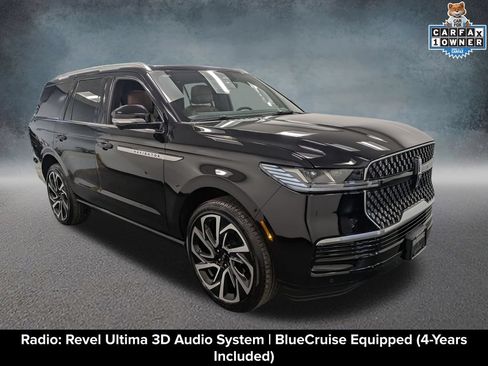Used 2026 Lincoln Navigator Reserve AWD/4WD image 5