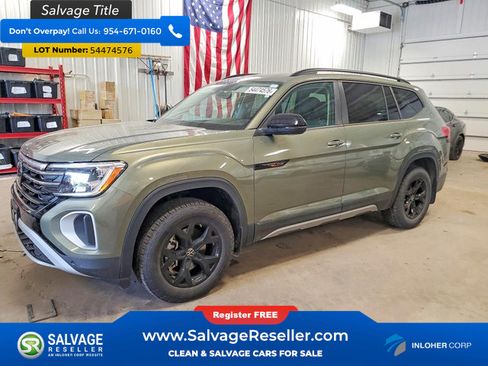Used 2025 Volkswagen Atlas Peak Edition SE AWD/4WD image 1
