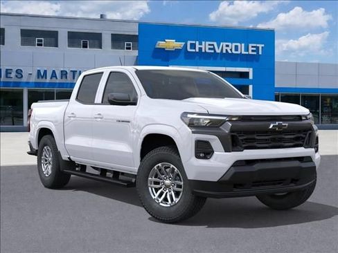 New 2026 Chevrolet Colorado LT w/ LT Convenience Package AWD/4WD image 7