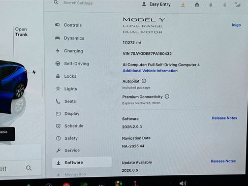 Used 2023 Tesla Model Y Long Range image 17
