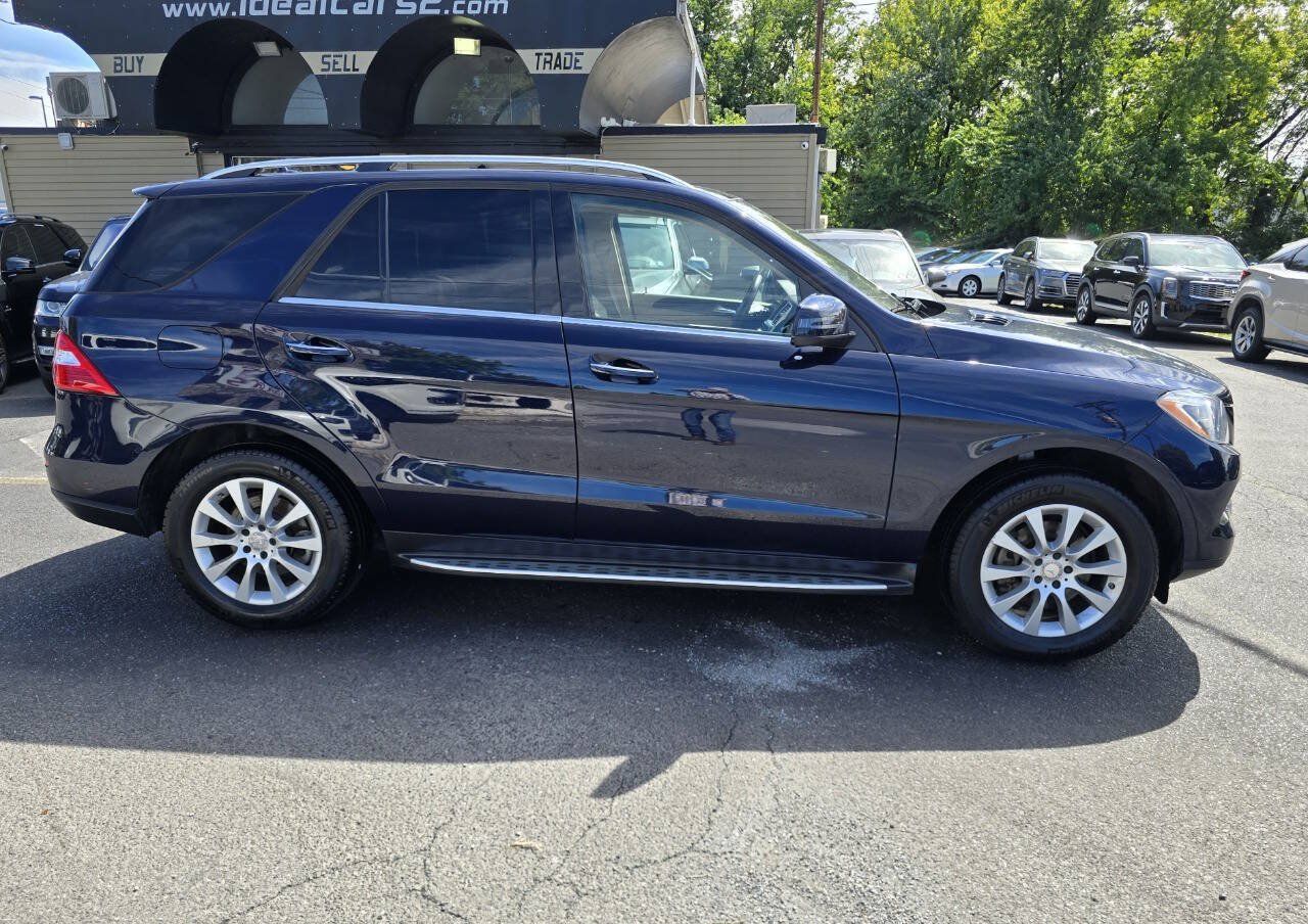 Used 2015 Mercedes-Benz ML 250 BlueTEC 4MATIC image 2
